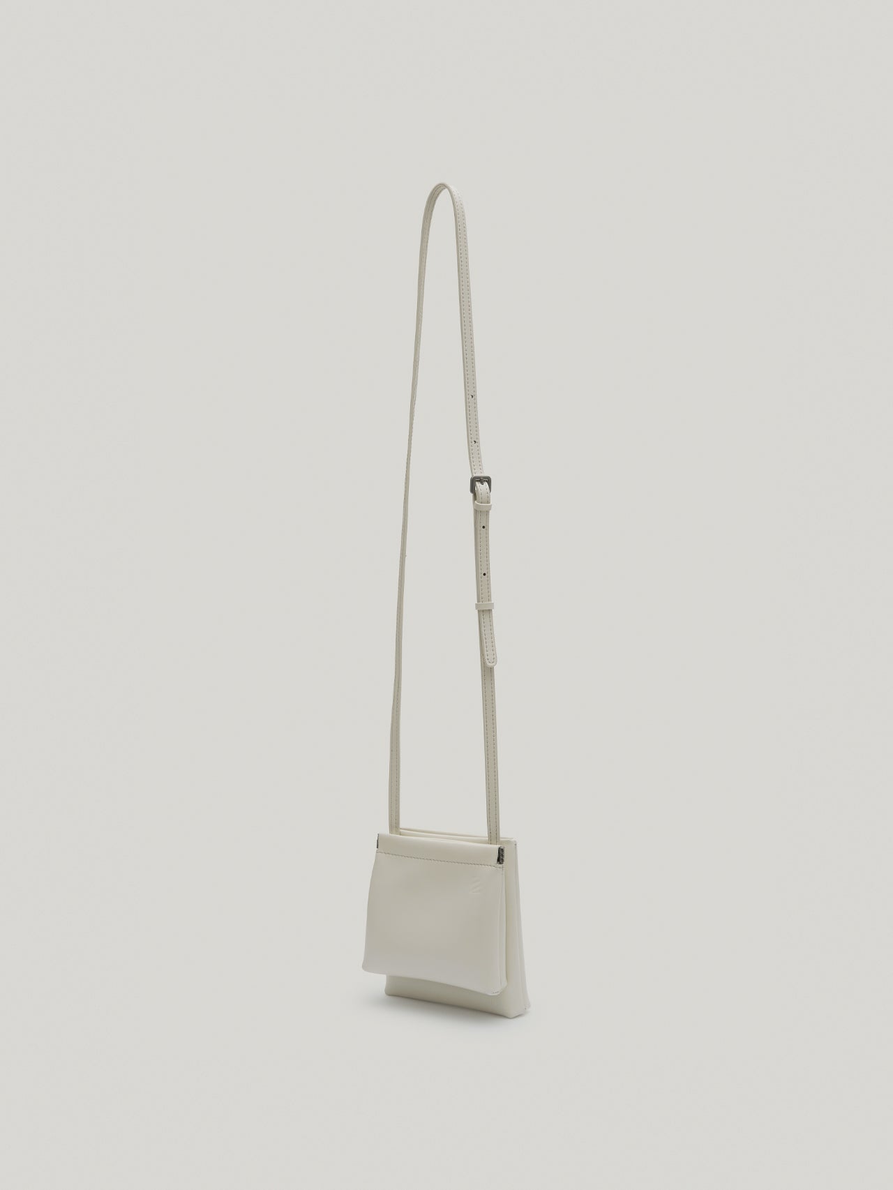 MON BAG (ECRU WHITE)