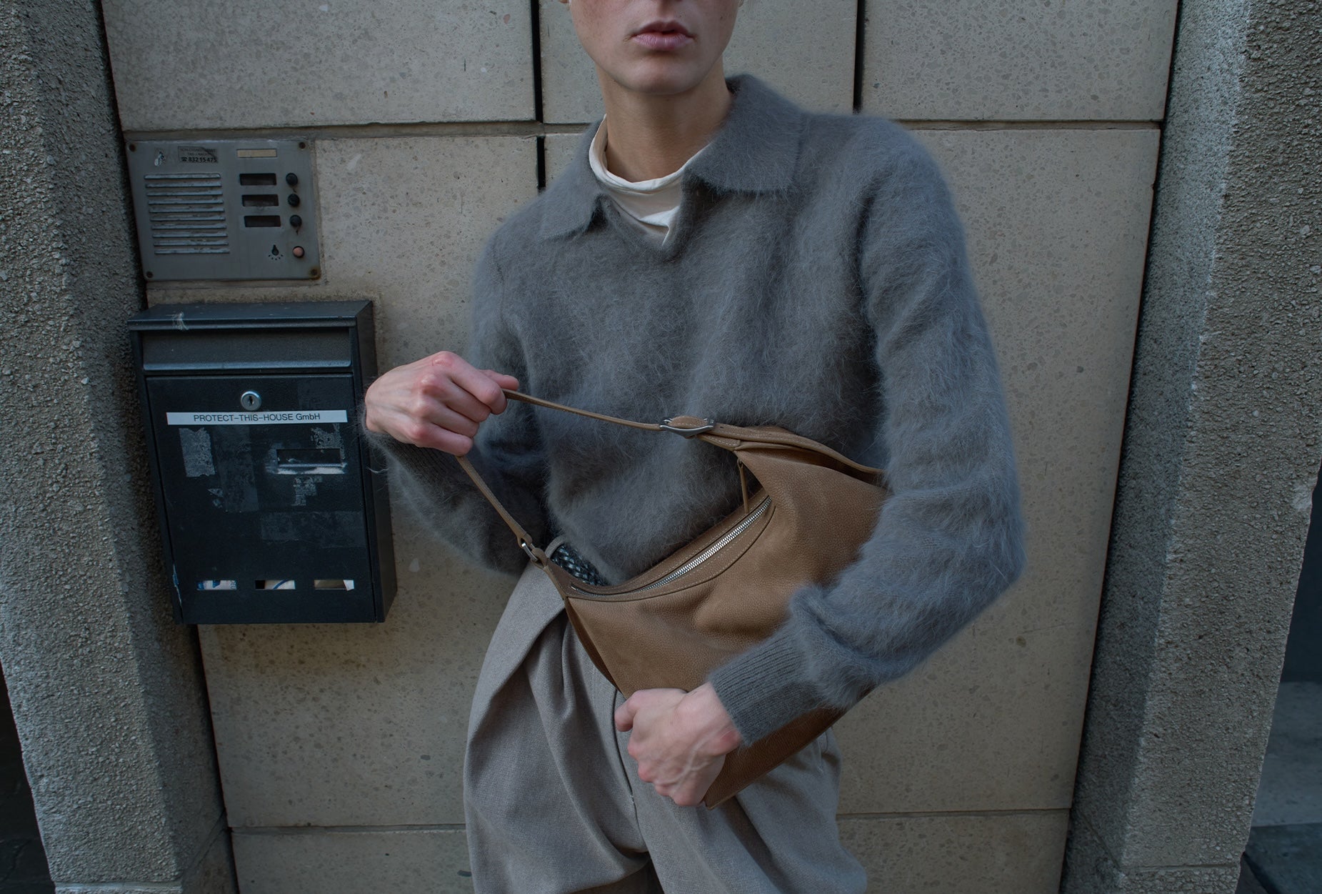 ARETE DEMI BAG (NUBUCK FAWN)