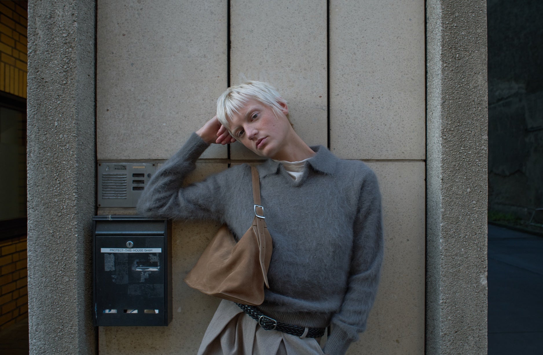 ARETE DEMI BAG (NUBUCK FAWN)