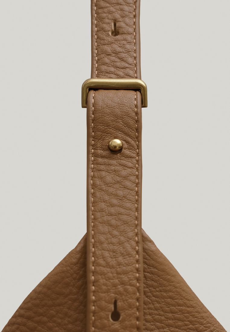 BAIA BAG (TAWNY BROWN)