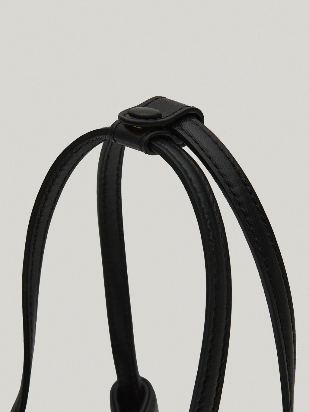 BON BALLON BAG (SOFT BLACK)