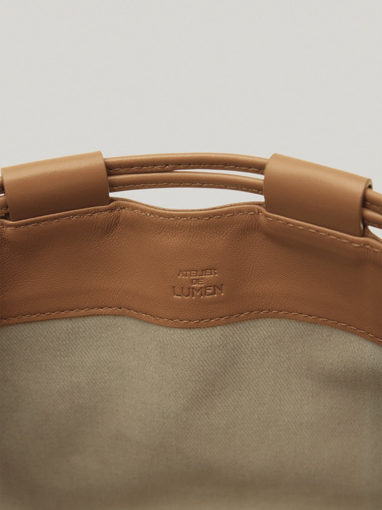 BON BIEN BAG (TAN BROWN)
