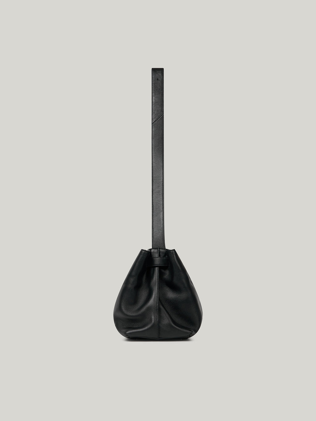 BRISE BAG (SOFT BLACK)