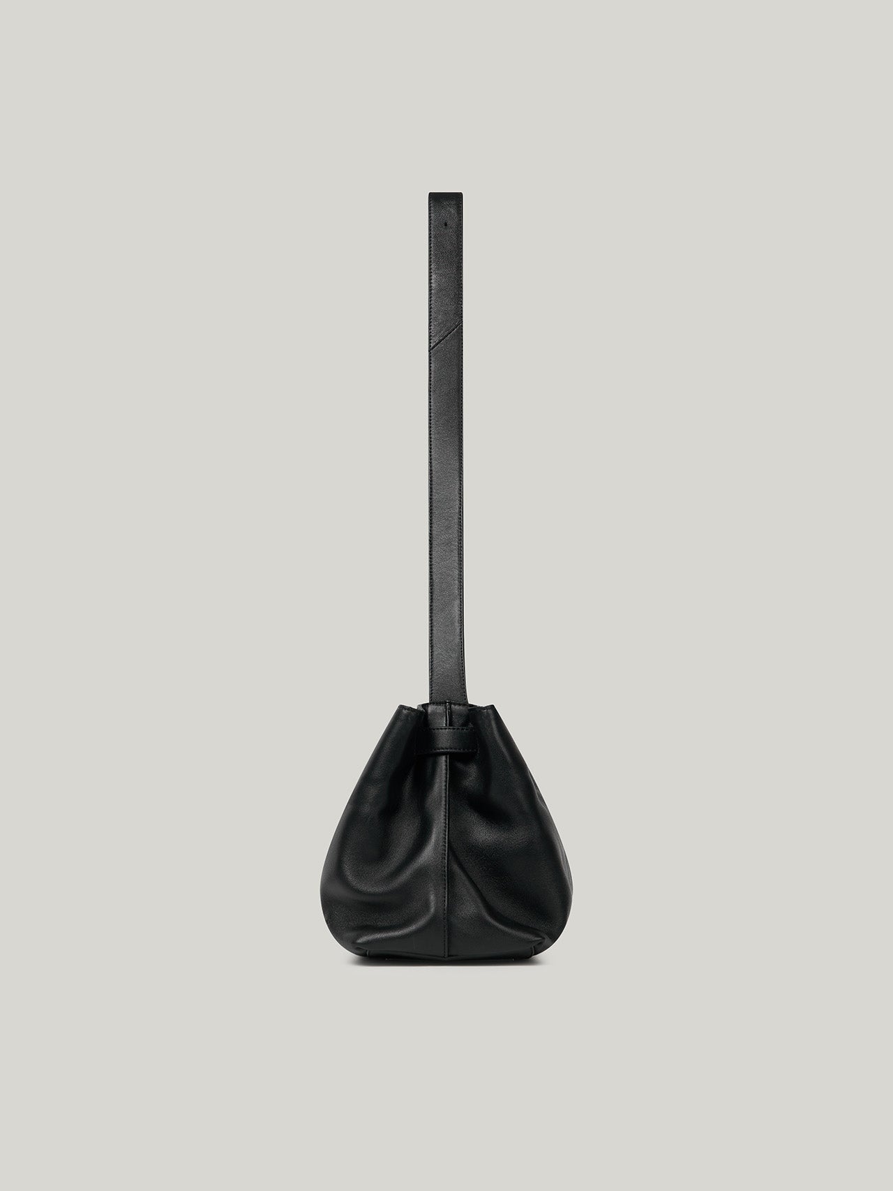BRISE BAG (SOFT BLACK)