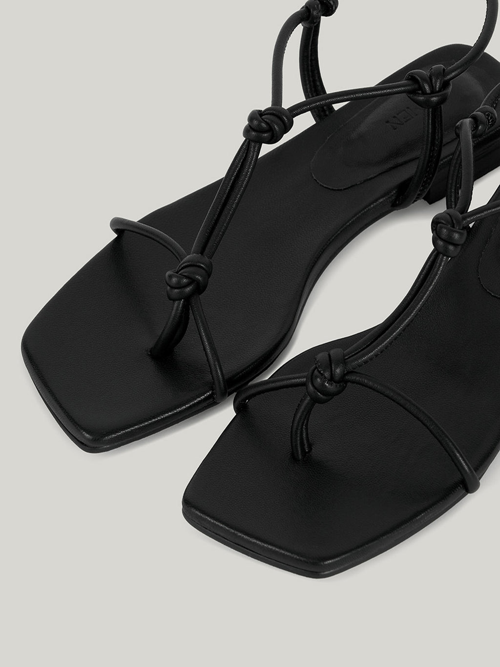 CORDA SANDAL (SOFT BLACK)