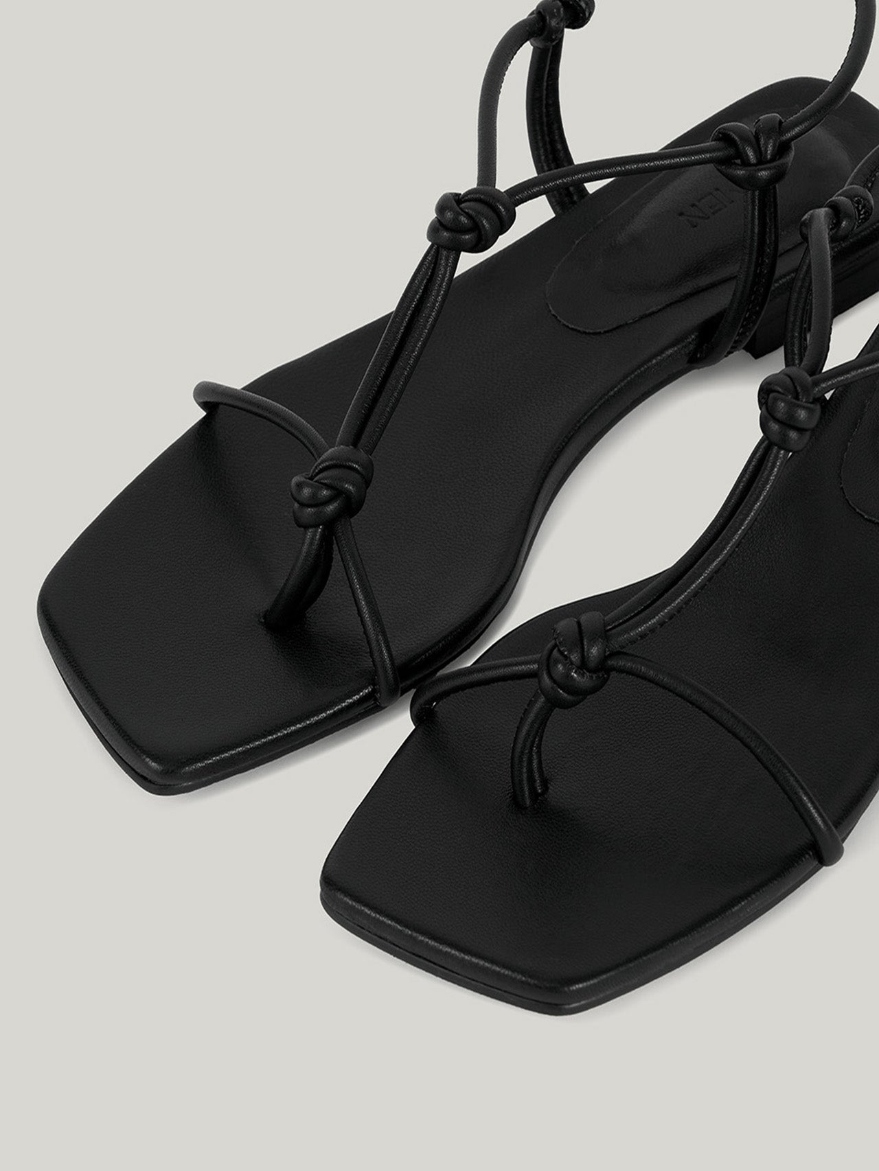 CORDA SANDAL (SOFT BLACK)