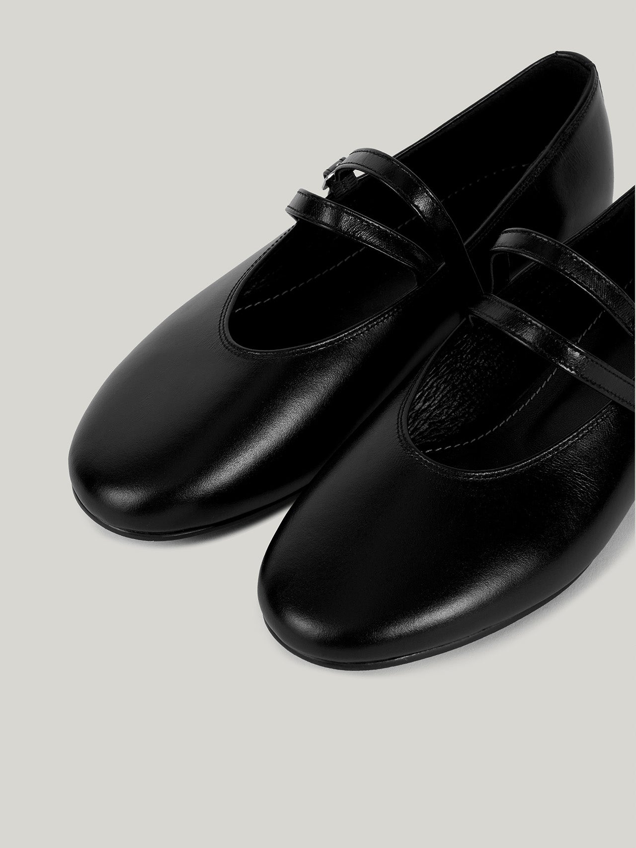 DOUBLE STRAP FLATS (SOFT BLACK)