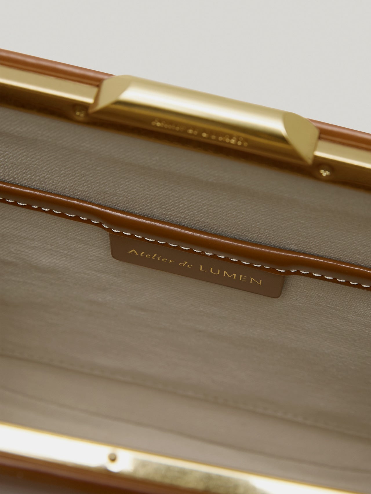 LUNE FORME BAG (COGNAC BROWN)