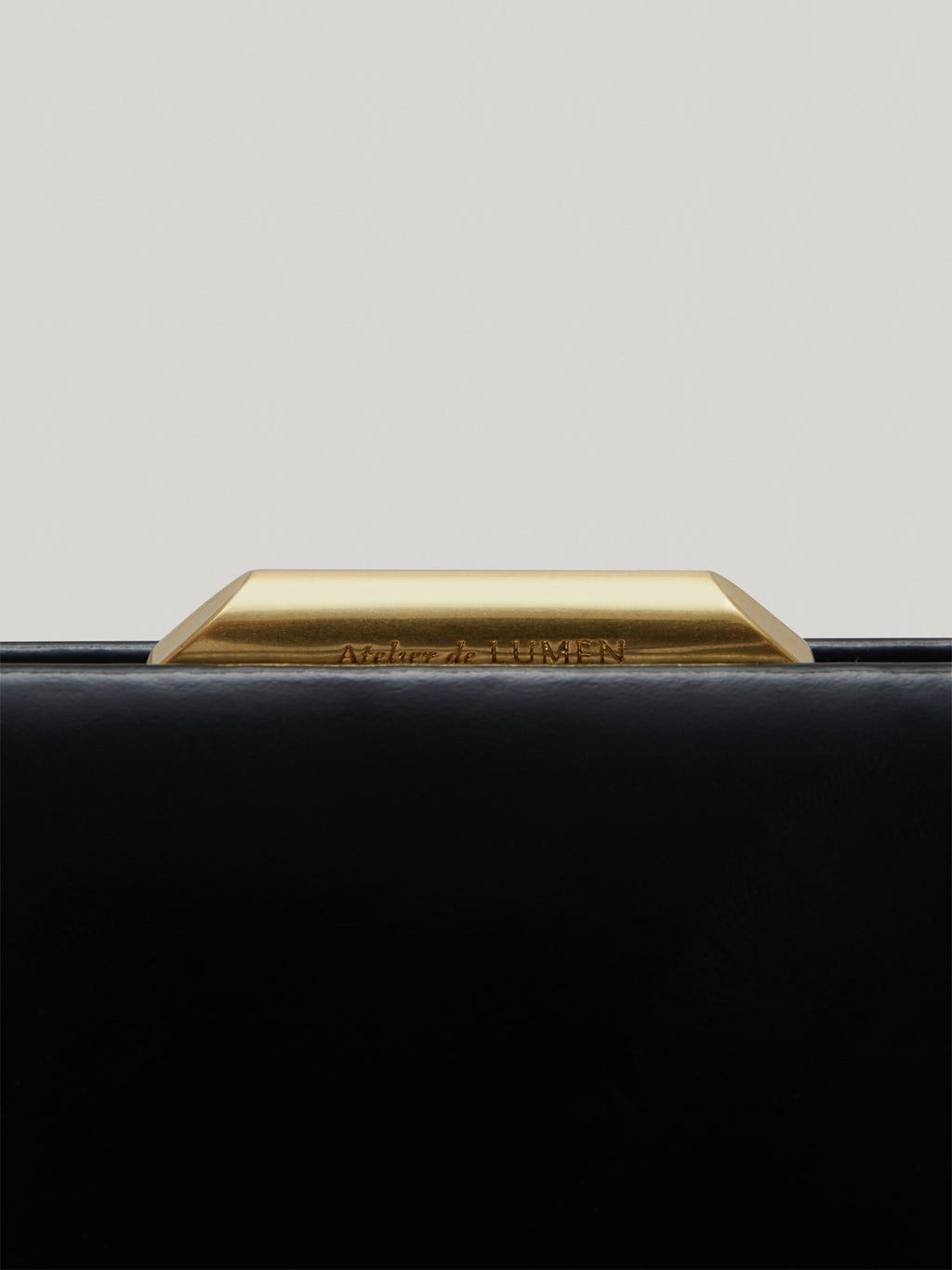 LUNE FORME BAG (SOFT BLACK)
