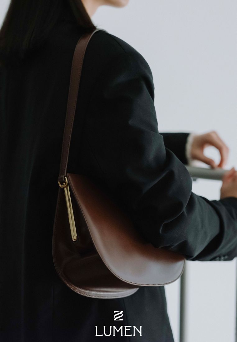 LUNE FORME BAG (OAK BROWN)