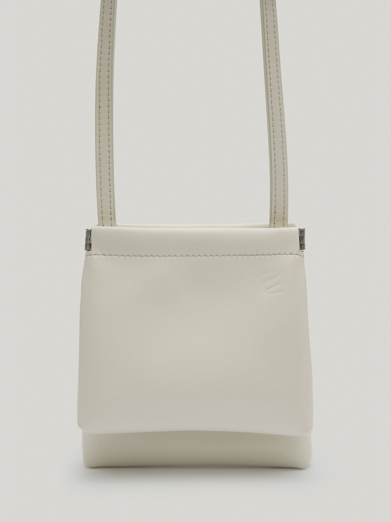 MON BAG (ECRU WHITE)