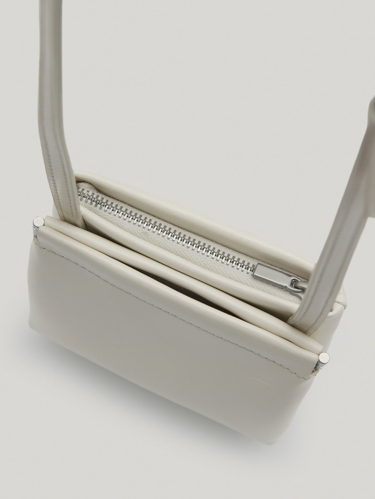 MON BAG (ECRU WHITE)
