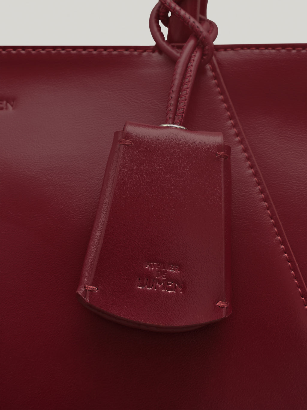 MONIQUE SHOULDER BAG (CARMINE RED)