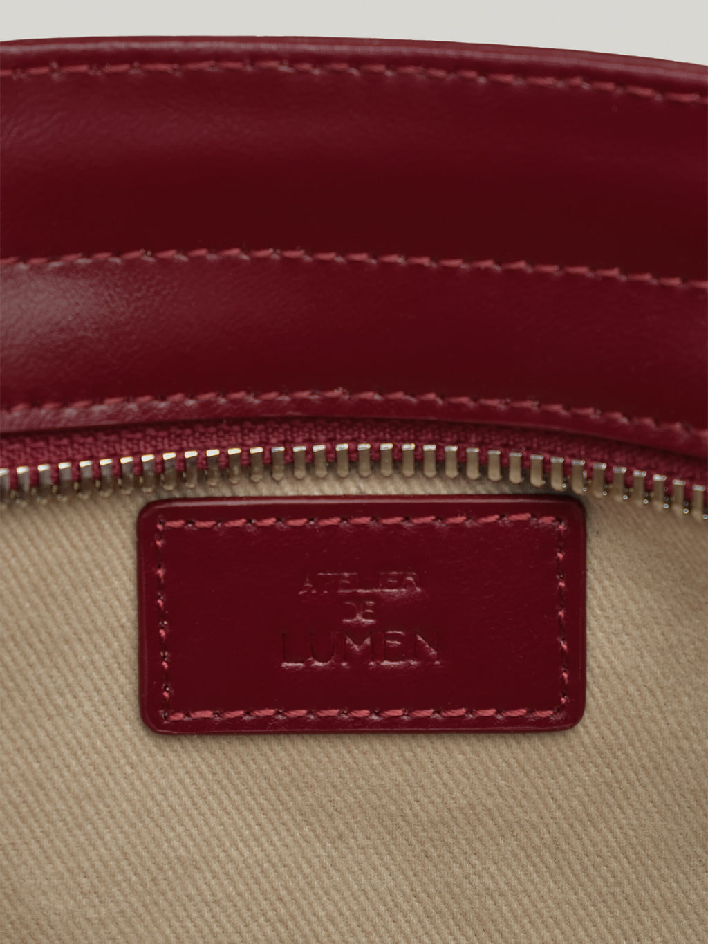 MONIQUE SHOULDER BAG (CARMINE RED)