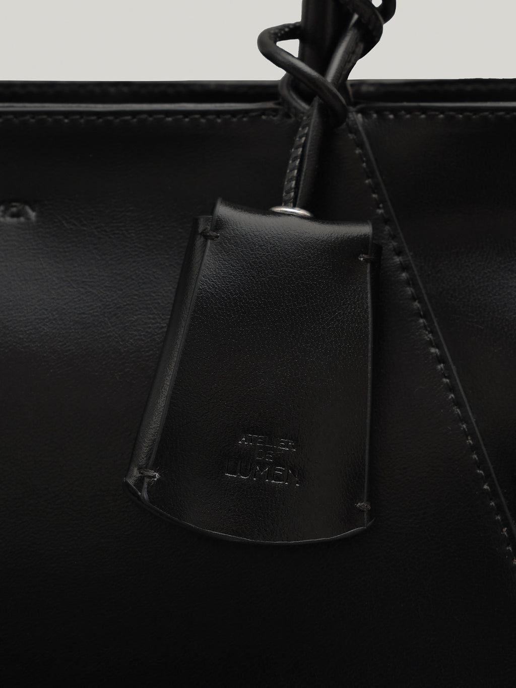 MONIQUE SHOULDER BAG (SOFT BLACK)