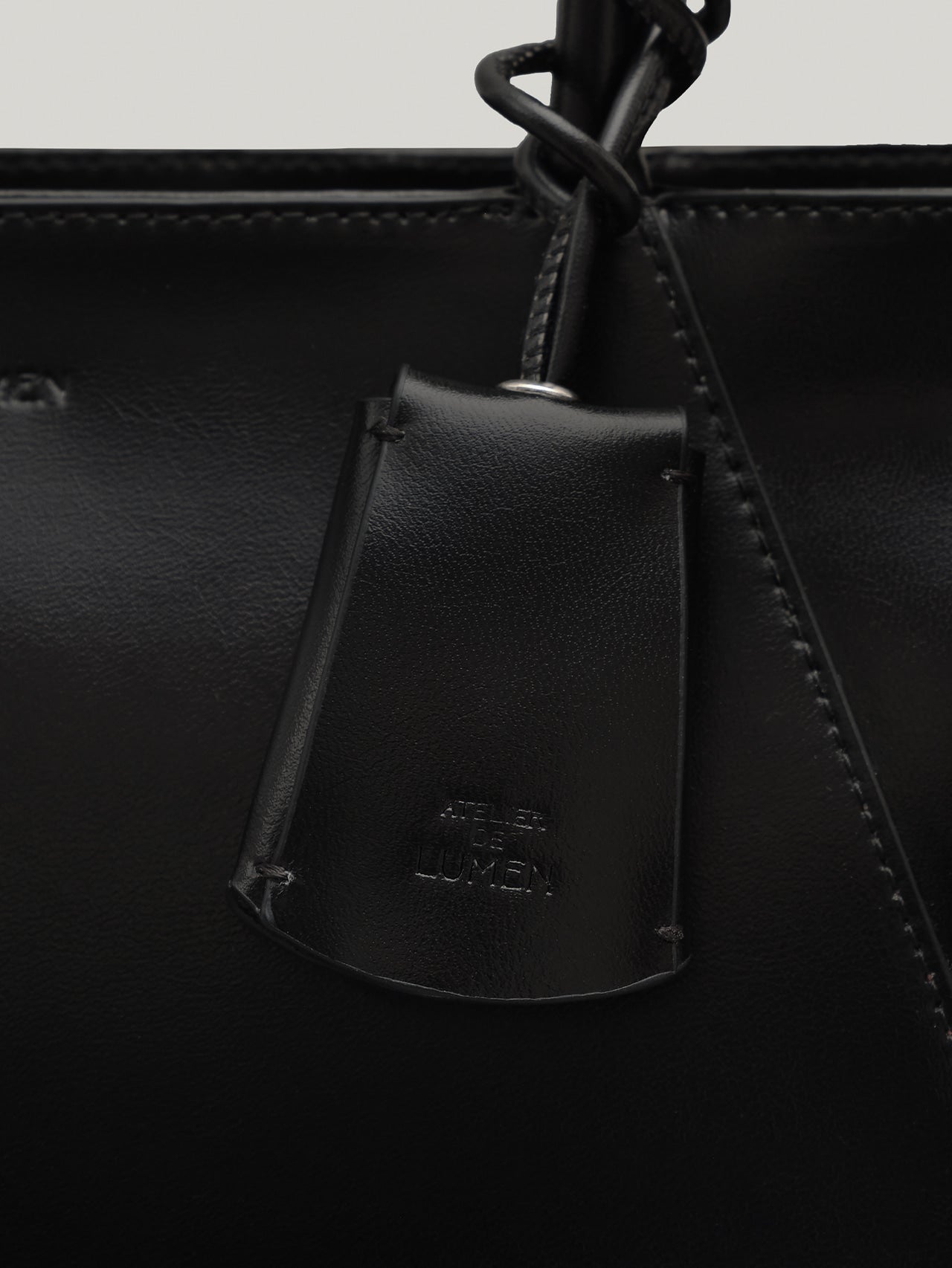 MONIQUE SHOULDER BAG (SOFT BLACK)