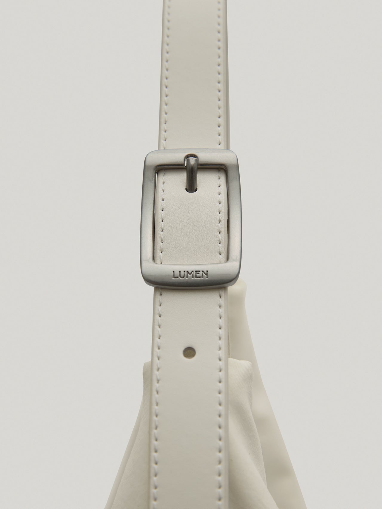 MOSSY HOBO BAG (ECRU WHITE)