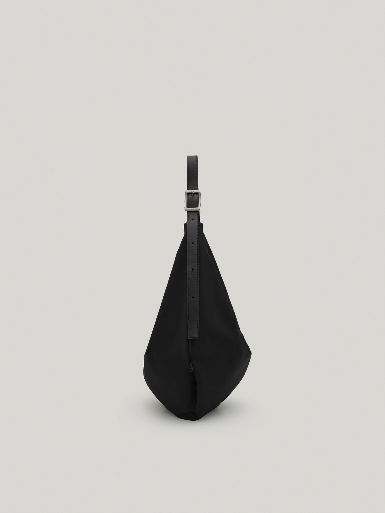 MOSSY HOBO BAG (SOFT BLACK)