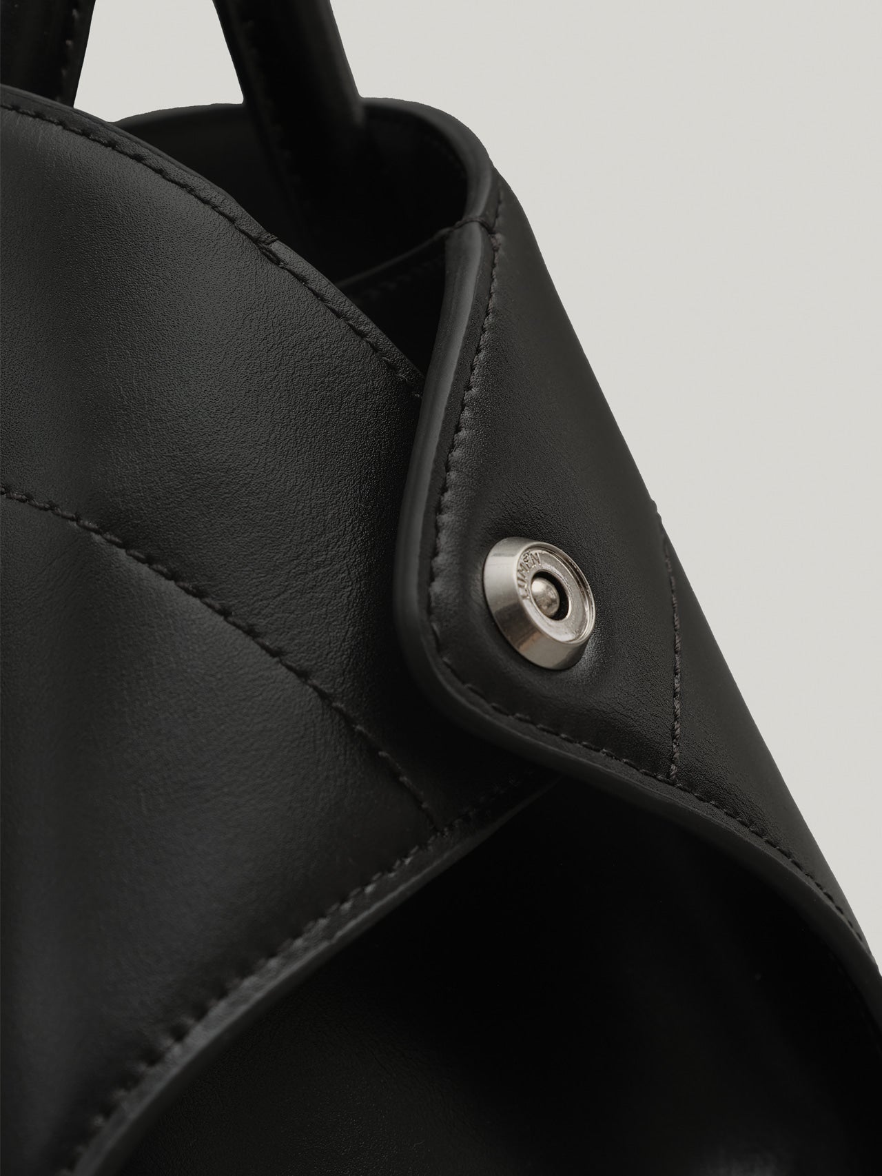 NADEL MINI BAG (SOFT BLACK)