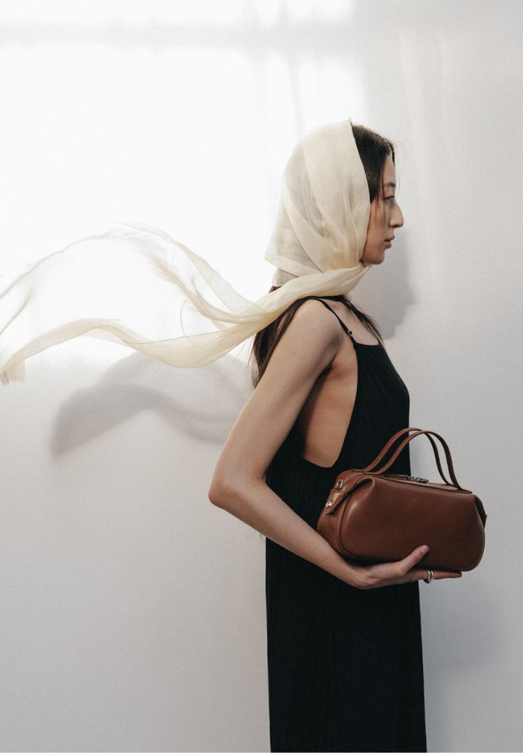 NADEL ZIP TOTE BAG (TAWNY BROWN)