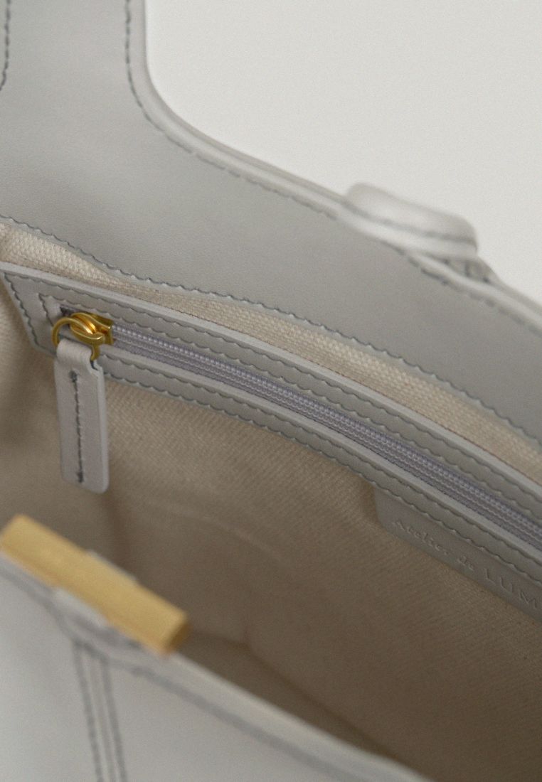 PANIER TOTE BAG (MISTY WHITE)