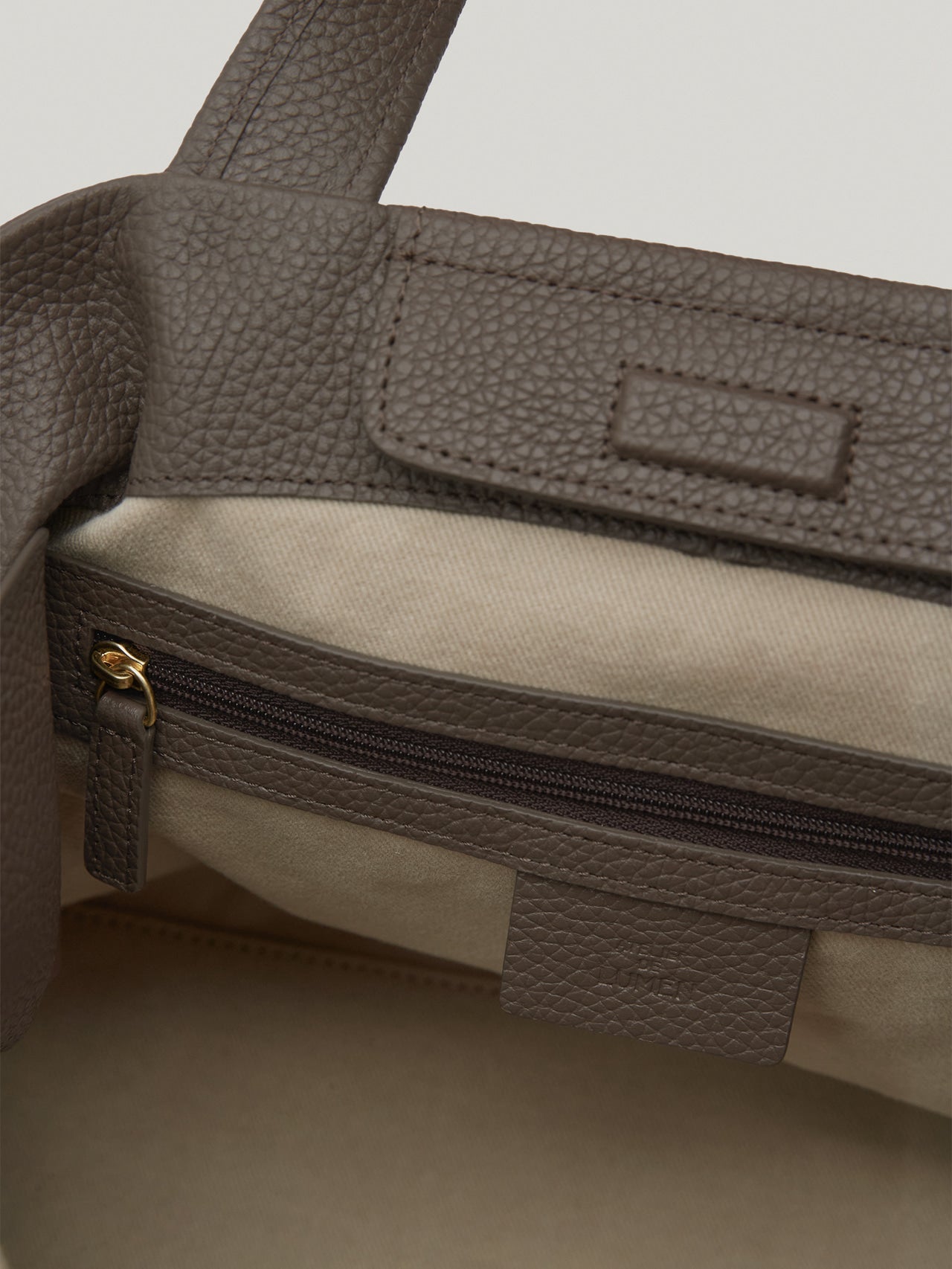 PAVE TOTE BAG (MUD BROWN)