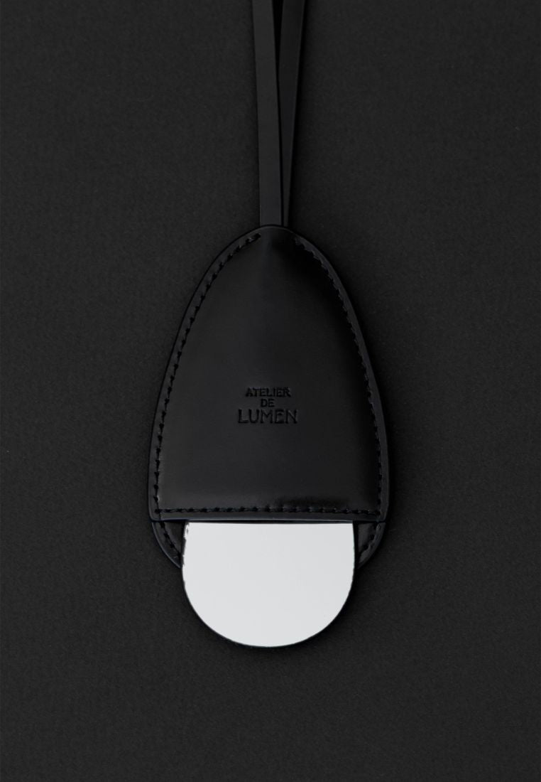 REFLET PLAT CHARM (SOFT BLACK)
