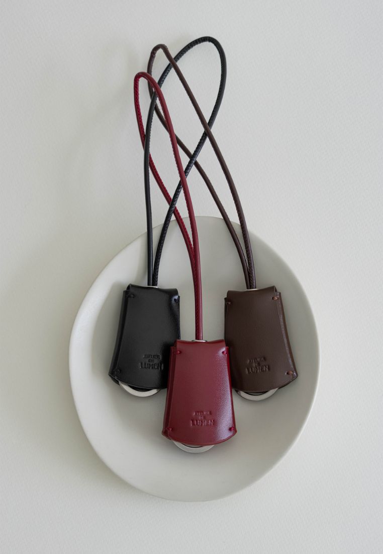 RONDELLE CHARM (OAK BROWN)