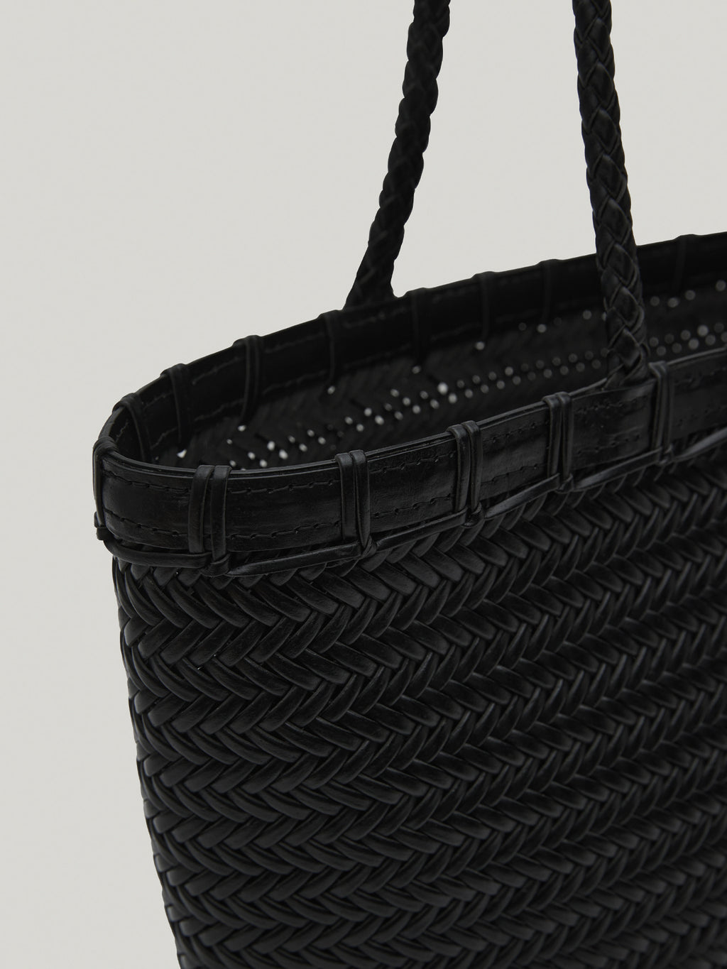 TWIG BAG (DRIED BLACK)