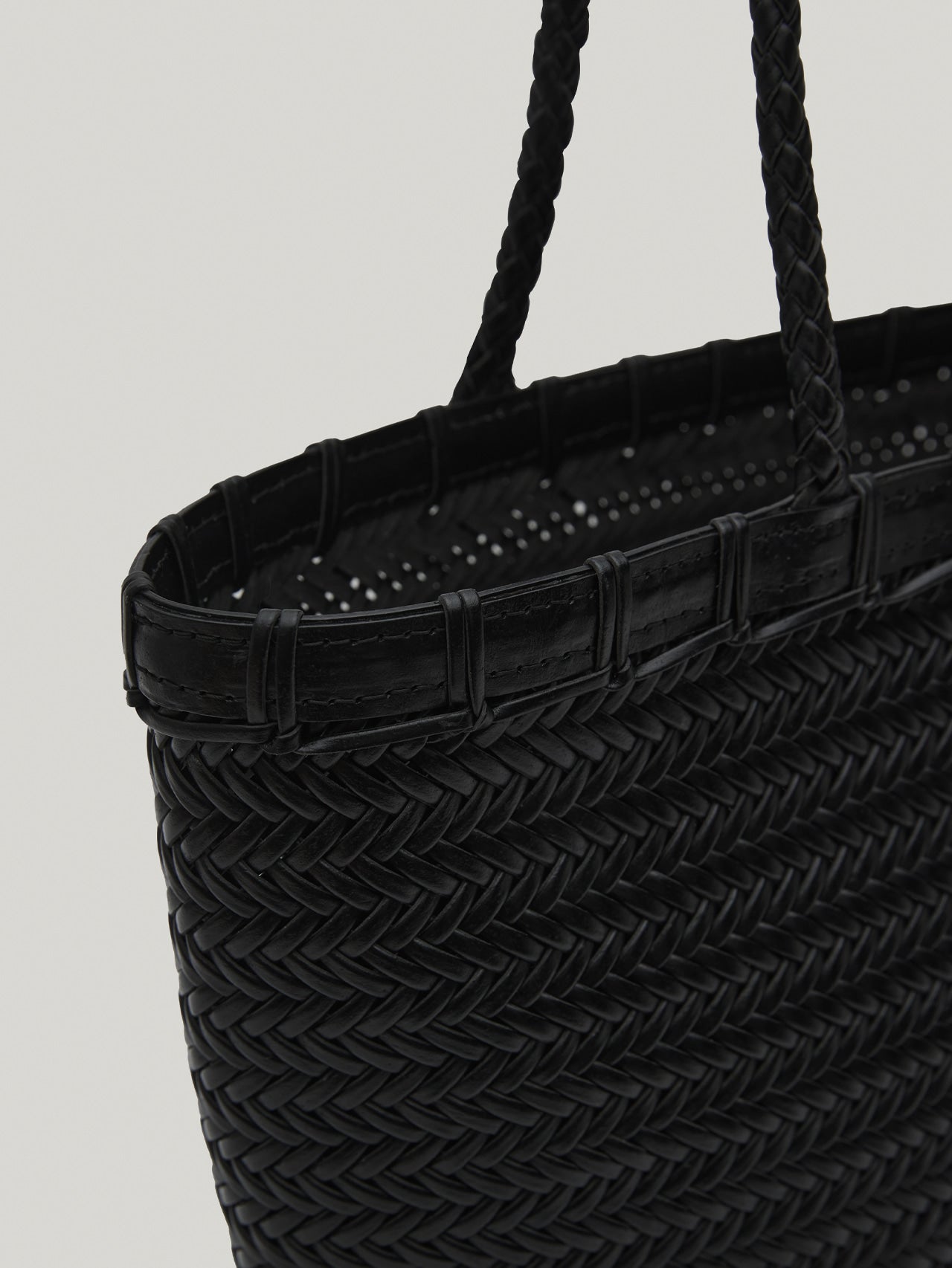 TWIG BAG (DRIED BLACK)
