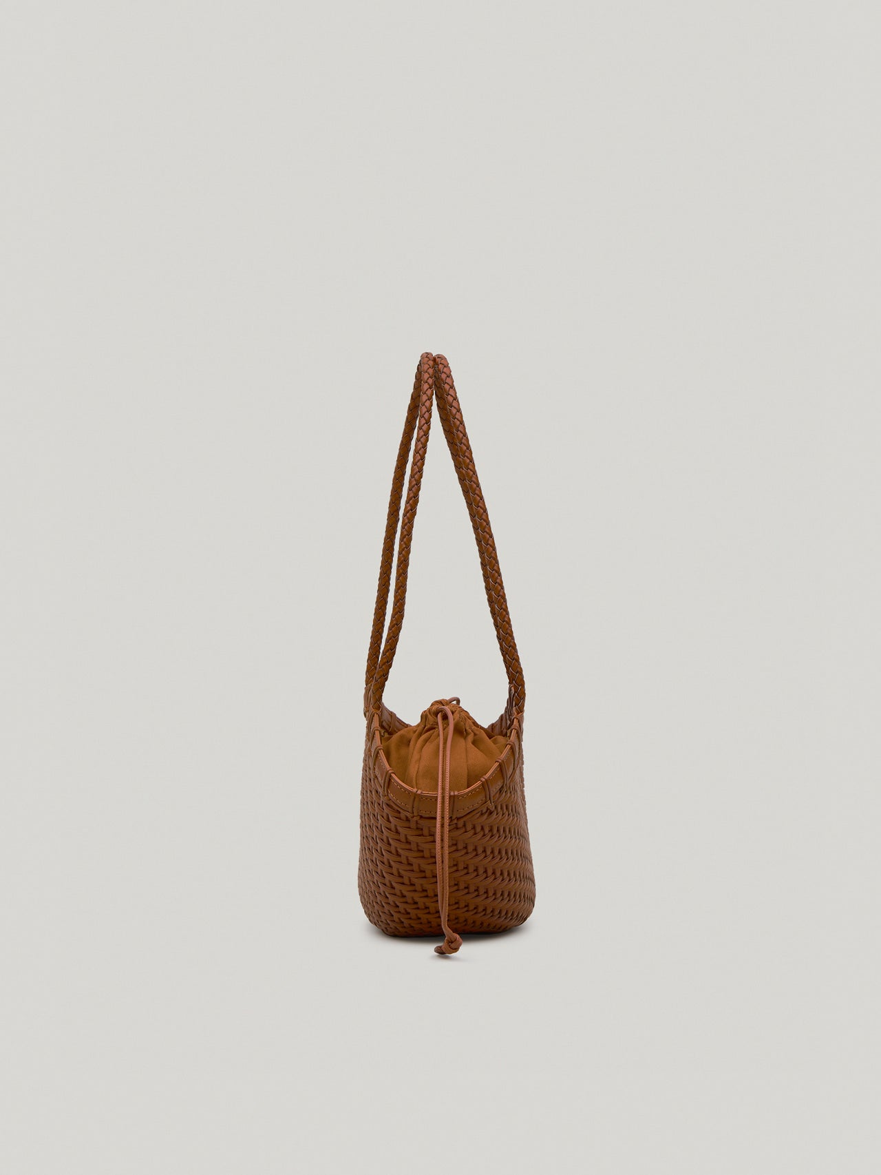TWIG BASKET SHOULDER BAG (DRIED TAN)