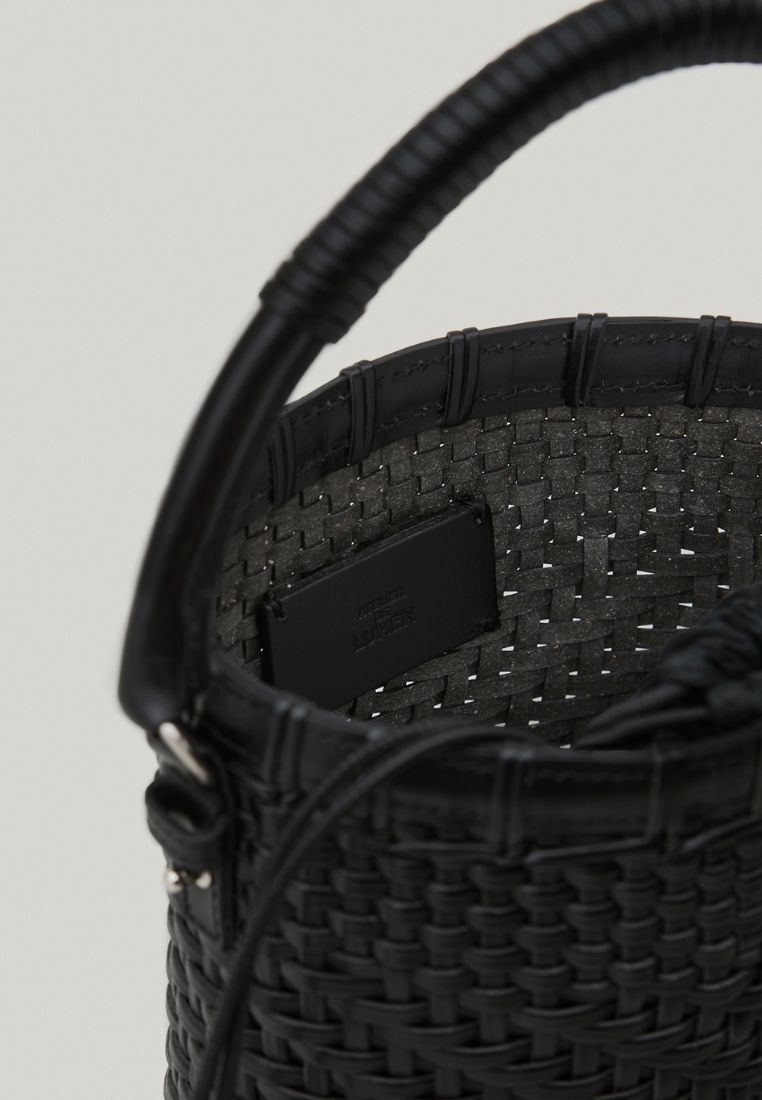 TWIG BASKET TOTE BAG (DRIED BLACK)